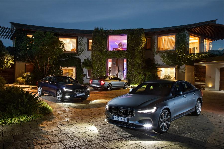  Volvo S90 D4 Inscription 2017 года  (ZA) (фото 8 из 8)
